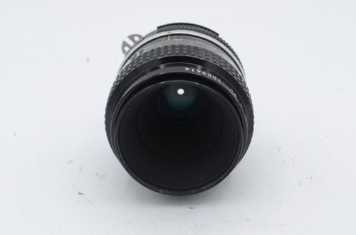 Nikon 5 micro nikkor - 55, mm