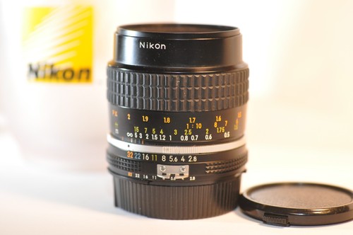 Nikon micro nikkor 55mm - micro, f/2.8